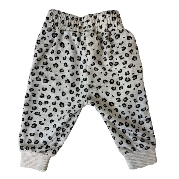 Jessica Simpson, Leopard print sweat pants,  Child of Mine Hooded Sweat , onesie - Picture 13 of 13